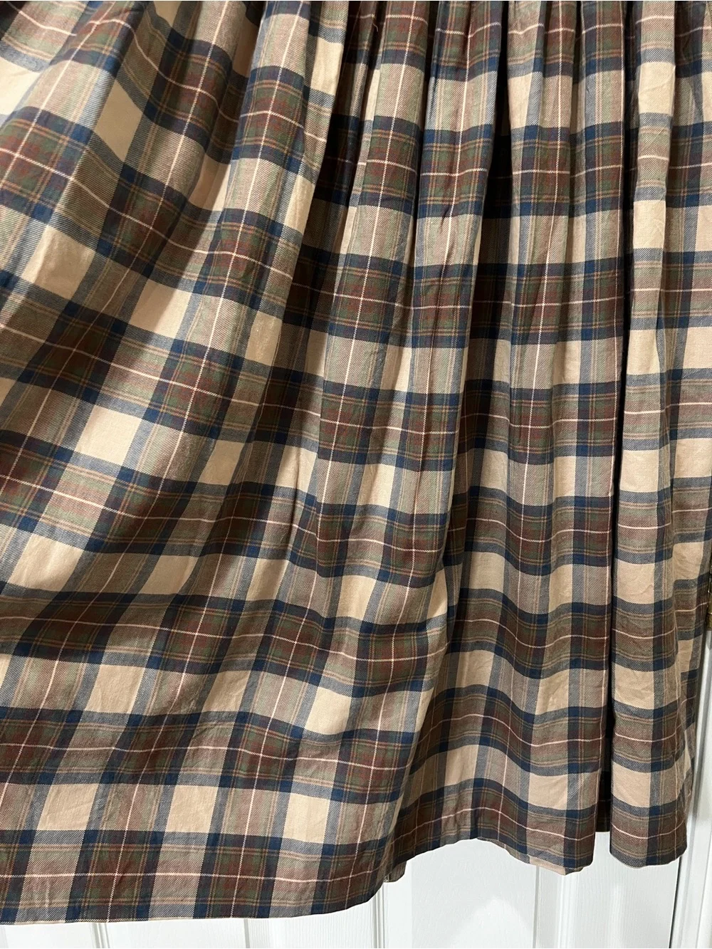 Laura Ashley vintage Plaid Maxi Skirt Pleated Size 12 Front Button Closure Brown - Picture 3 of 12
